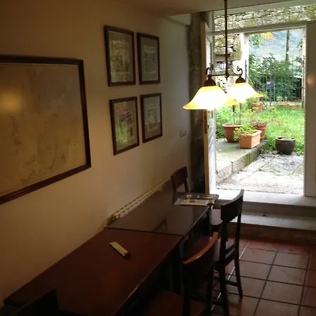 O Pozo Country house *